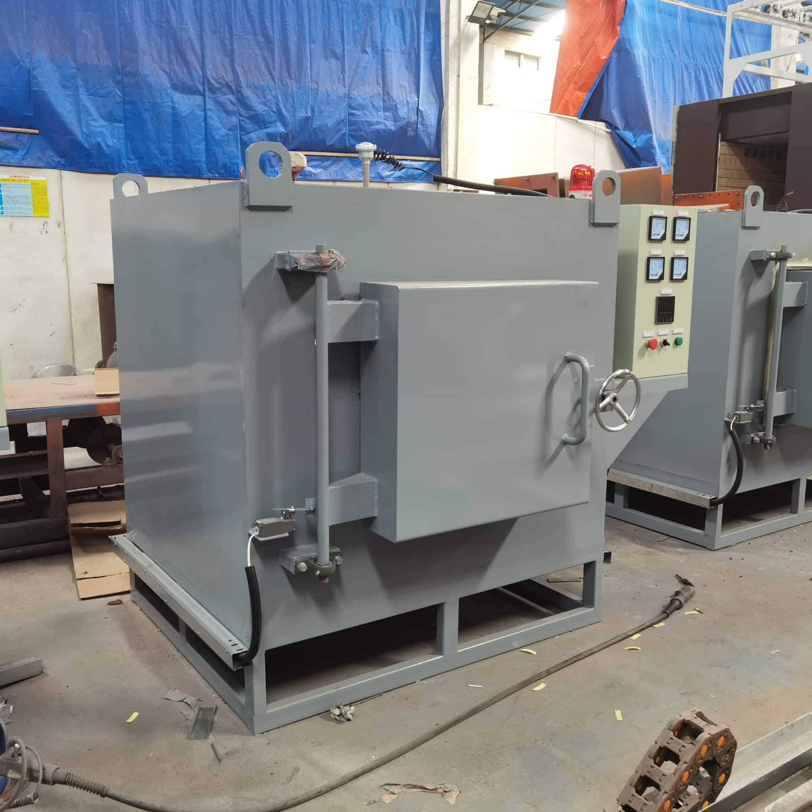 Choosing the Right Box Furnace for Your Heat Treatment Needs